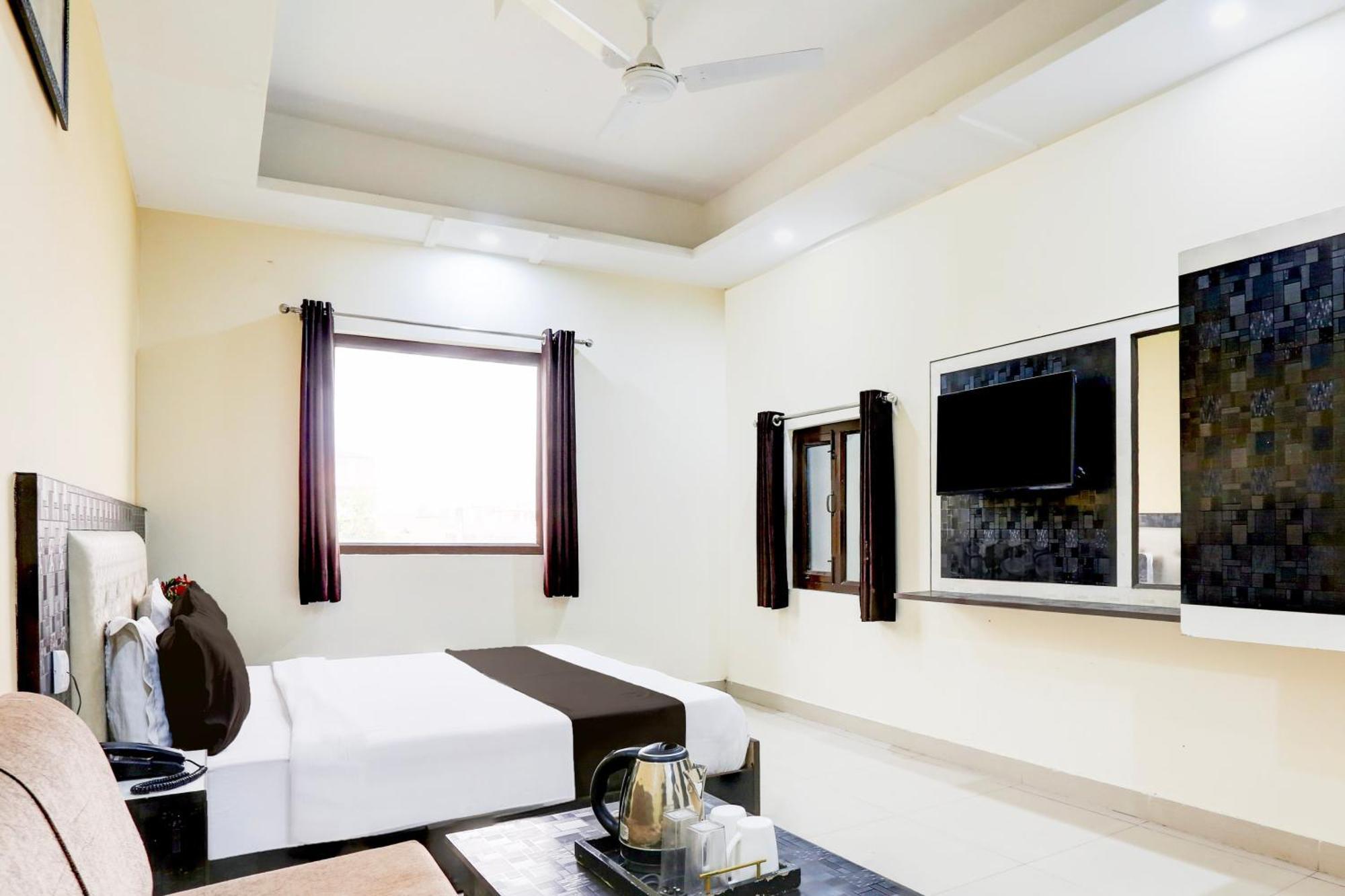 Super Hotel O Indira Enclave Haridwar Raiwala Kültér fotó