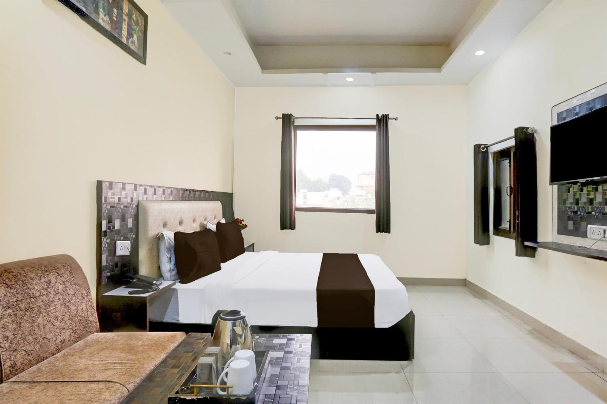 Super Hotel O Indira Enclave Haridwar Raiwala Kültér fotó